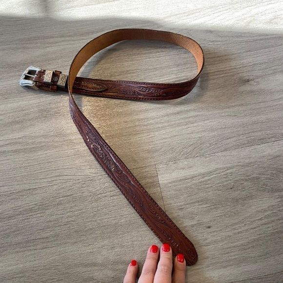 Unbranded women's brown faux leather western belt - Picture 1 of 6